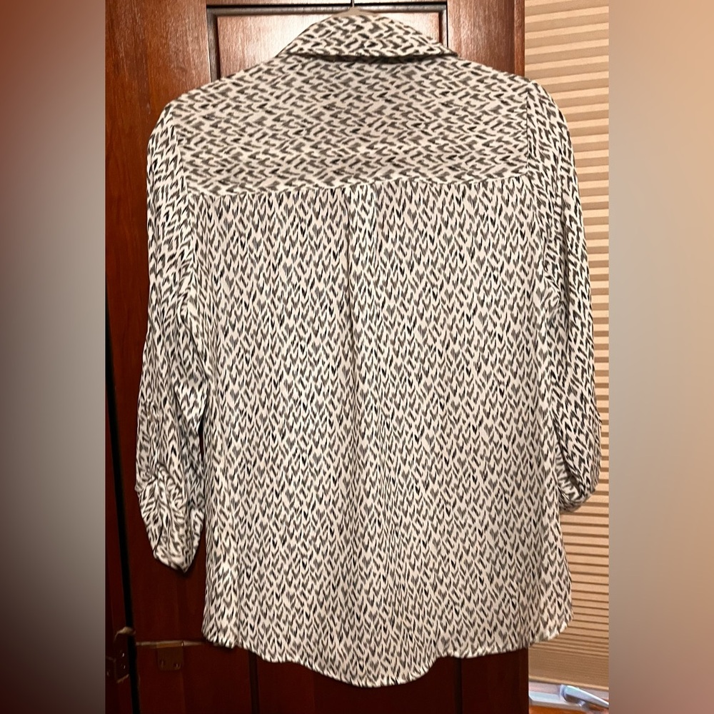 Patterned Button-Up Blouse - image 3